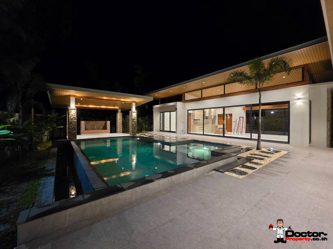 New 3 Bedroom Private Pool Villa with Spacious Garden in Mae Nam, Koh Samui – For Sale